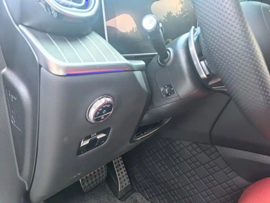 Фото 18 - Mercedes-Benz GLC New Energy