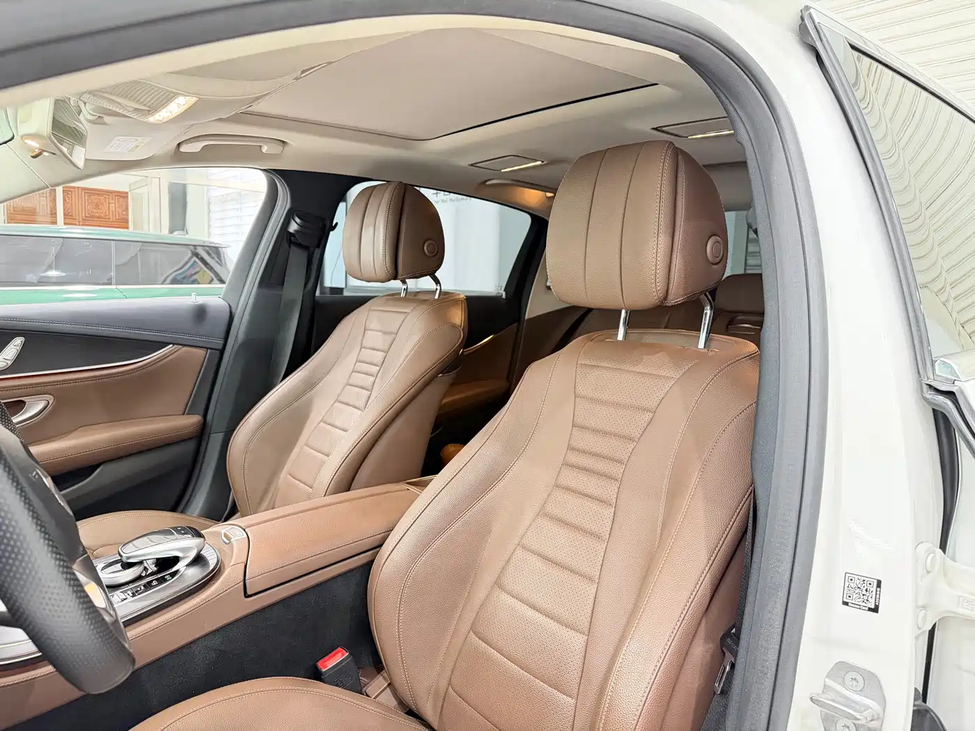 Mercedes-Benz E-Class 2018 E 200 L Sport фото 3