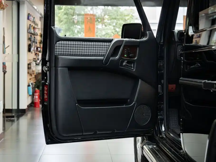 Mercedes-Benz G-Class 2012 2010 G 500