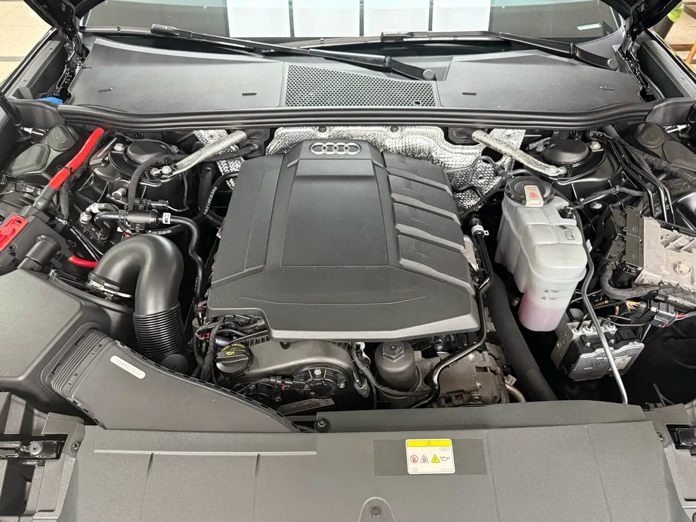 Audi A6L 2022 40 TFSI Luxury Elegance фото 48