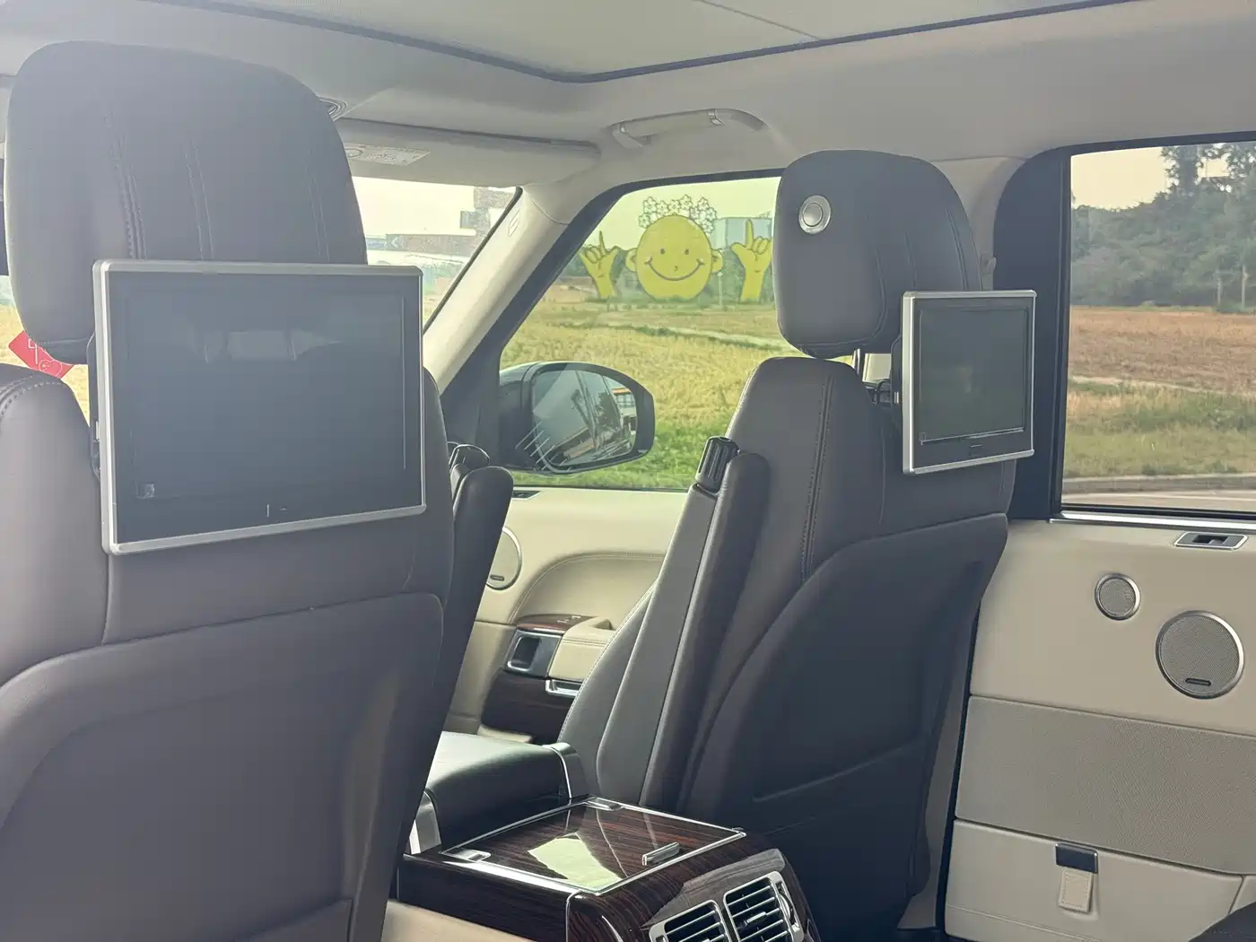 Land Rover Range Rover 2017 3.0 SC V6 Vogue LWB (Long Wheelbase) фото 20