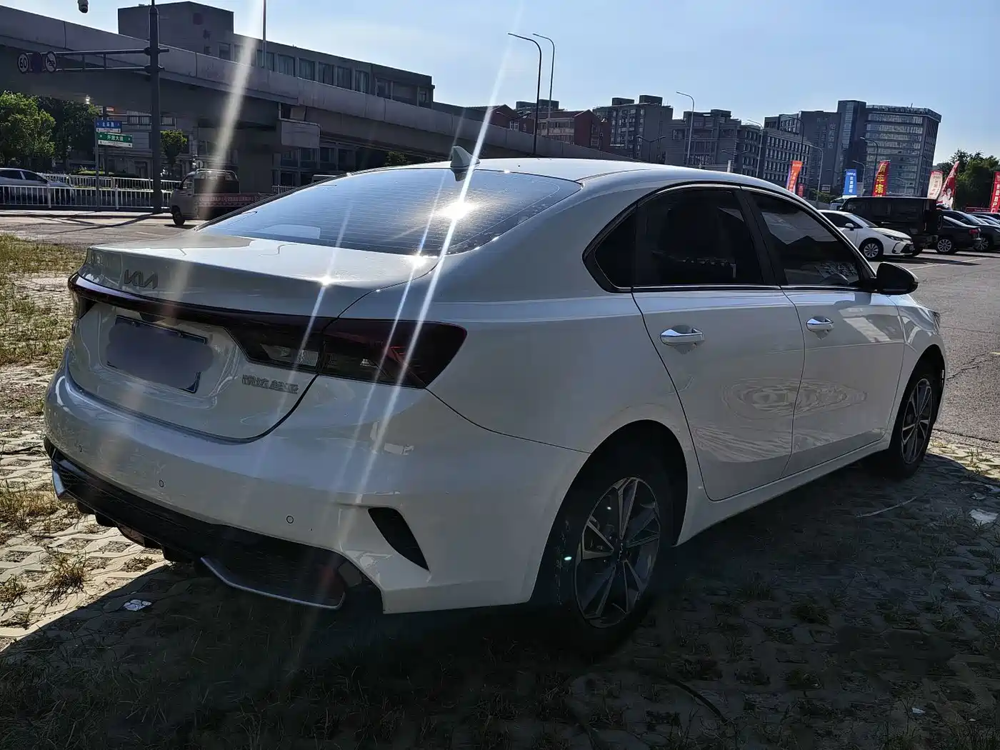 Kia K3 2023 2023 Model 1.5L CVT Luxury Edition