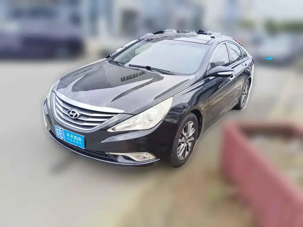 Фото 1 - Hyundai Sonata