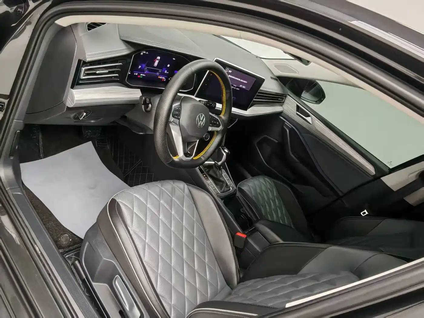 Volkswagen Sagitar 2025 300TSI DSG Surpass Edition фото 11