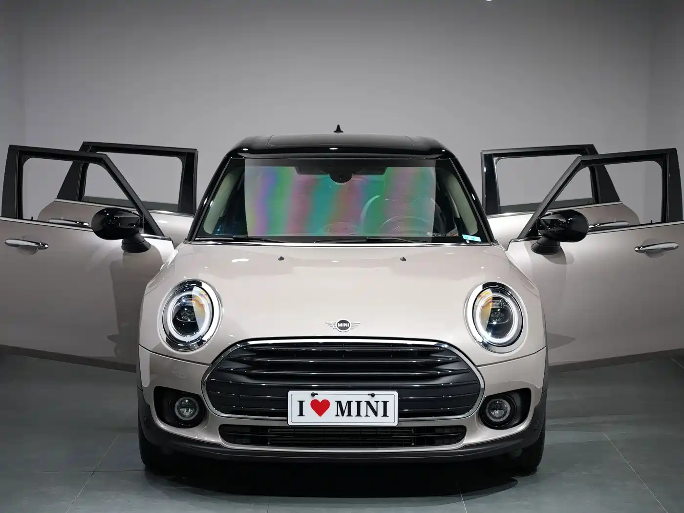 2024 MINI CLUBMAN
