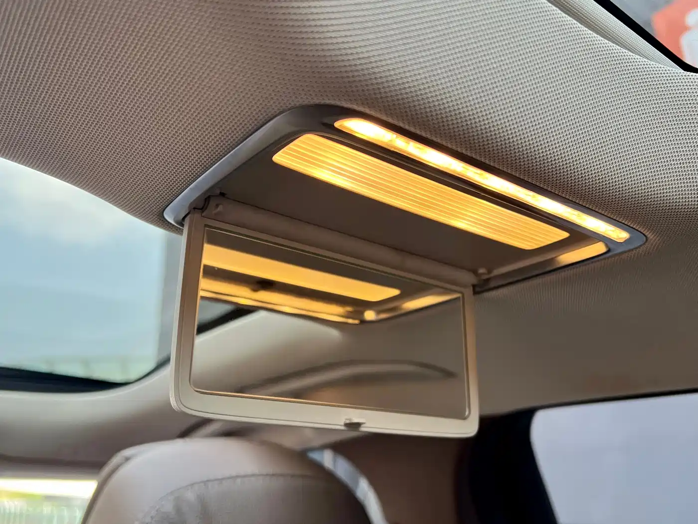 Mercedes-Benz E-Class 2021 E 300 L Fashion фото 30