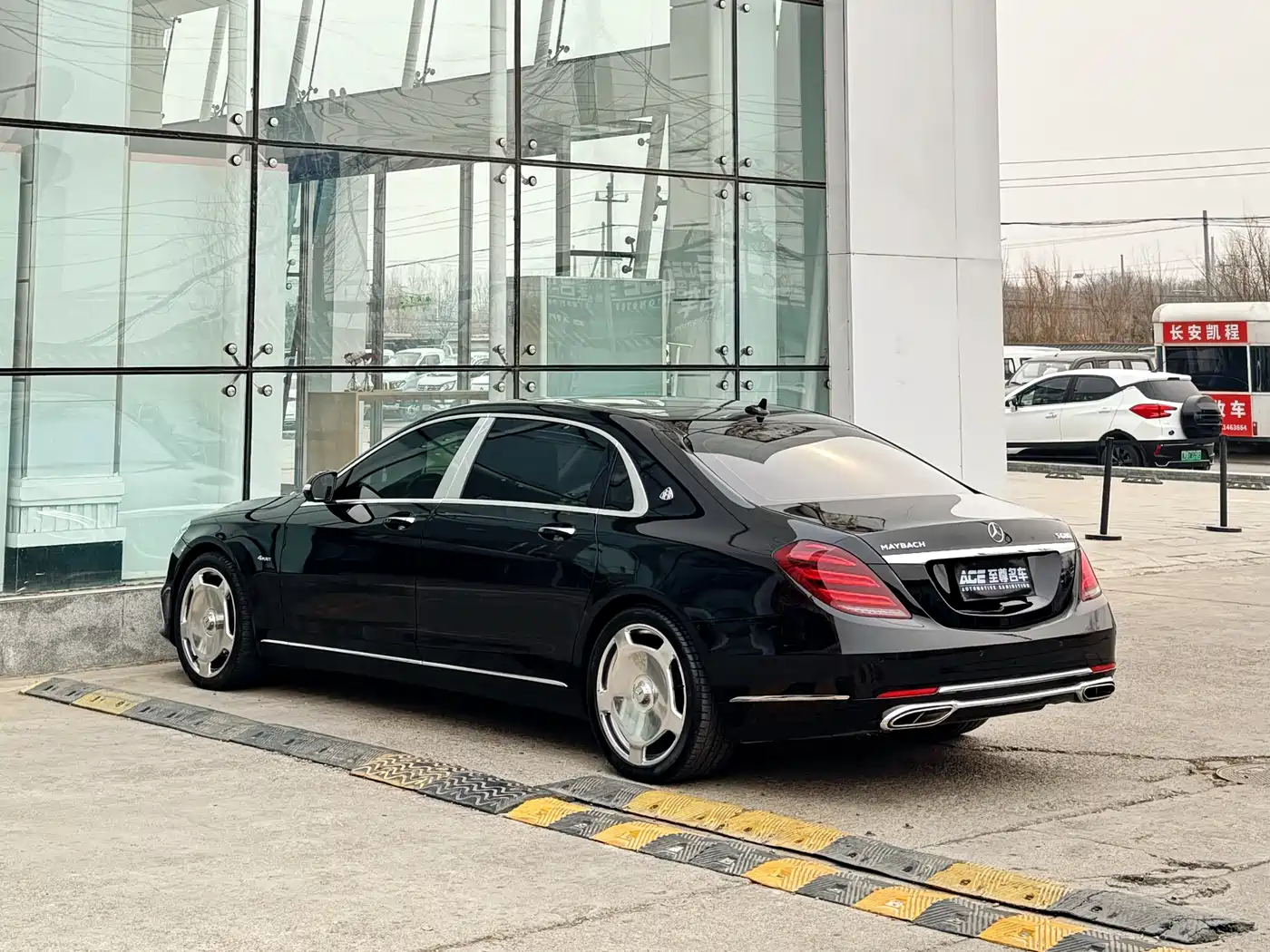 Mercedes-Benz Maybach S-Class 2016 S 400 4MATIC фото 6