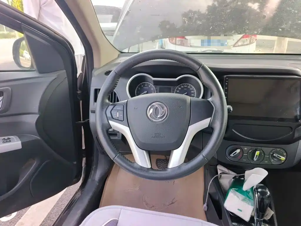 Dongfeng Aeolus A30 2015 2014 1.5L Automatic Smart Style
