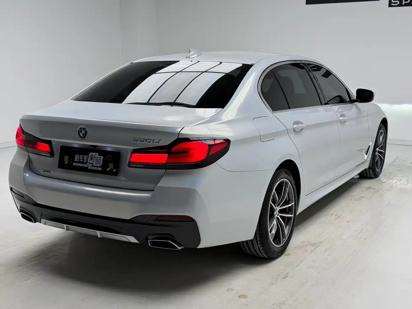 BMW 5 Series 2022 Facelift 525Li M Sport Package фото 4