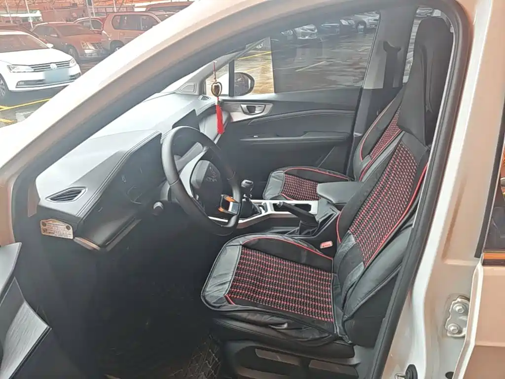 Wuling Motors Wuling Jiachen 2024 2022 1.5T Manual Comfort Vitality