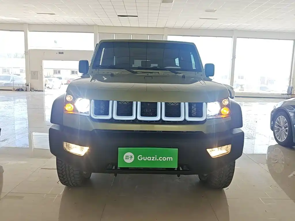 BAIC ORV Beijing Offroad BJ40 2016 2016 Model 40L 2.3T Automatic 4WD Exclusive