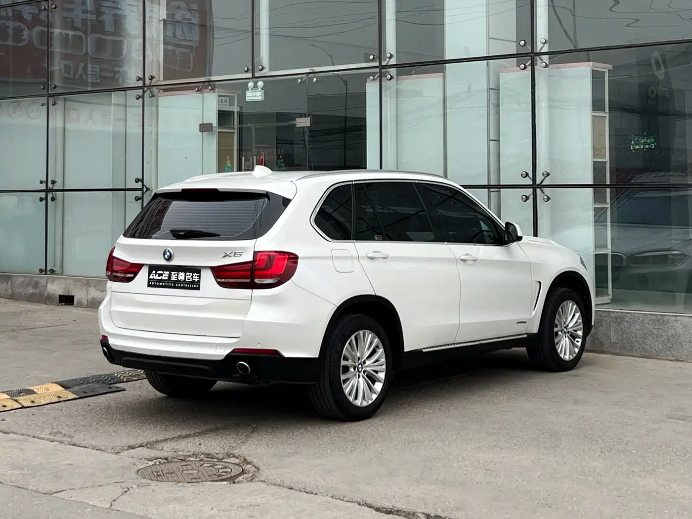 BMW X5 (Import) 2014 xDrive35i Leading фото 4