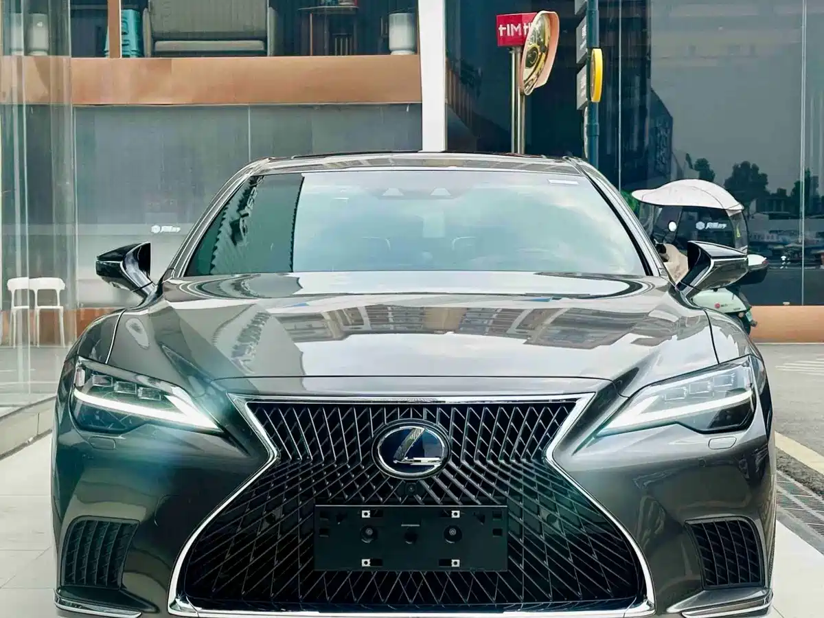Lexus LS 2021 2021 500h Executive Edition