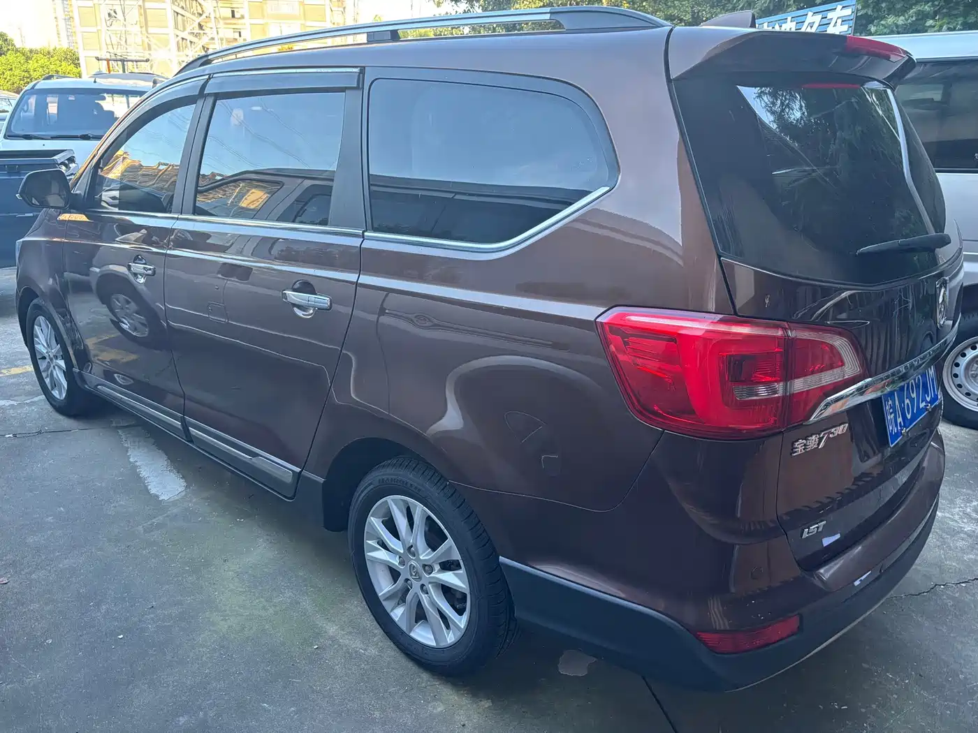 Фото 6 - Baojun 730