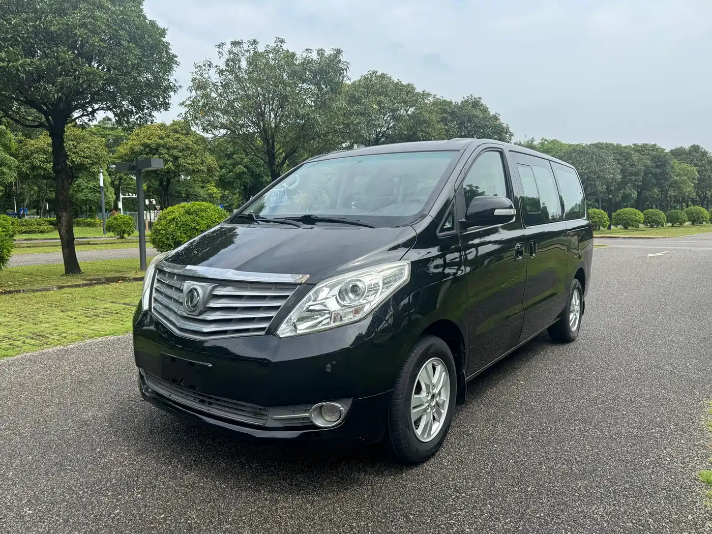 Dongfeng Fengxing Fengxing CM7 2018 2018 2.0T Manual Luxury
