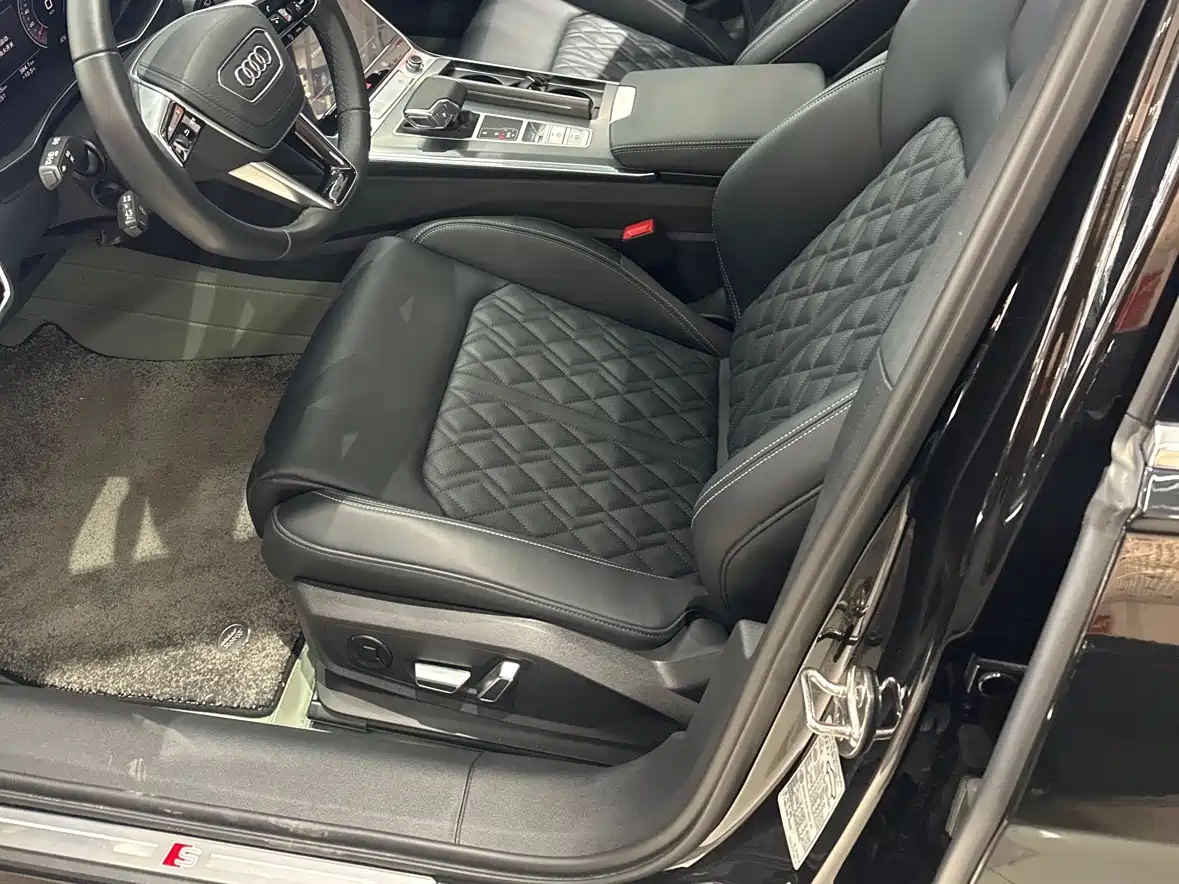 Audi A6L 2025 45 TFSI Premium Sport фото 12