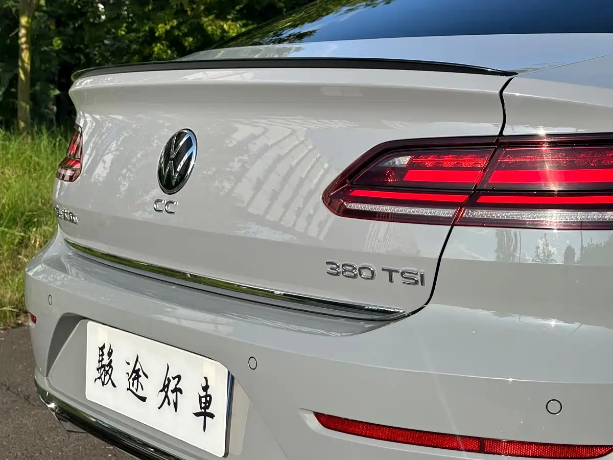 Volkswagen FAW-Volkswagen CC 2021 380TSI Eye-catching Edition фото 13