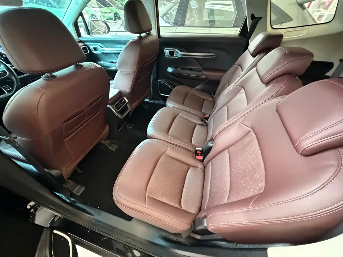 Geely Okavango 2023 2022 1.8TD DCT Luxury 7-Seater