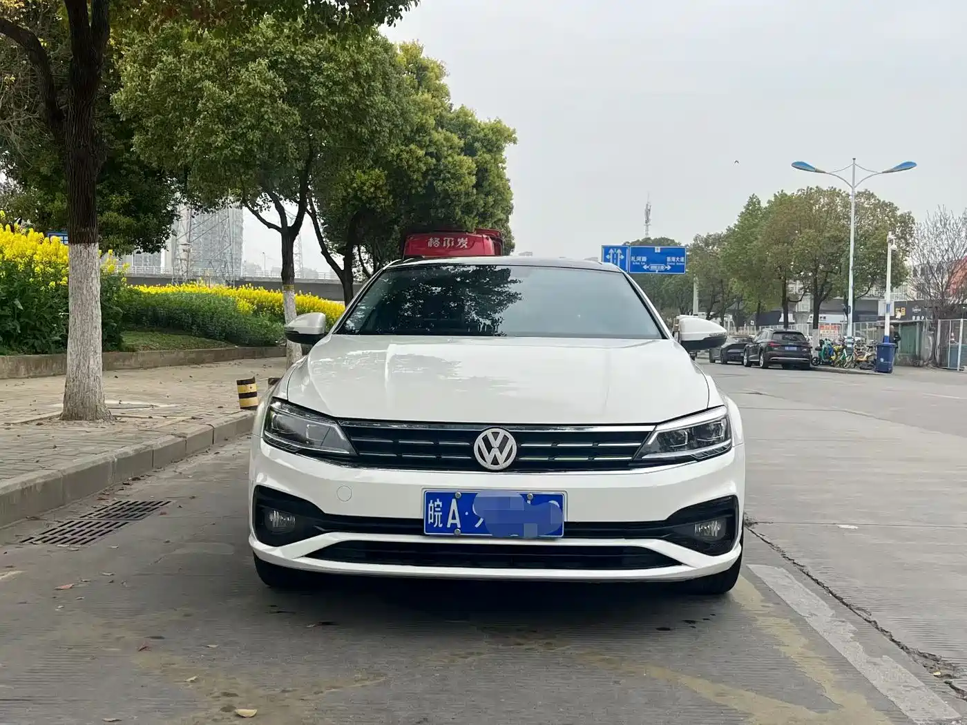Volkswagen Lamando 2019 280TSI DSG Comfort Edition China VI фото 2