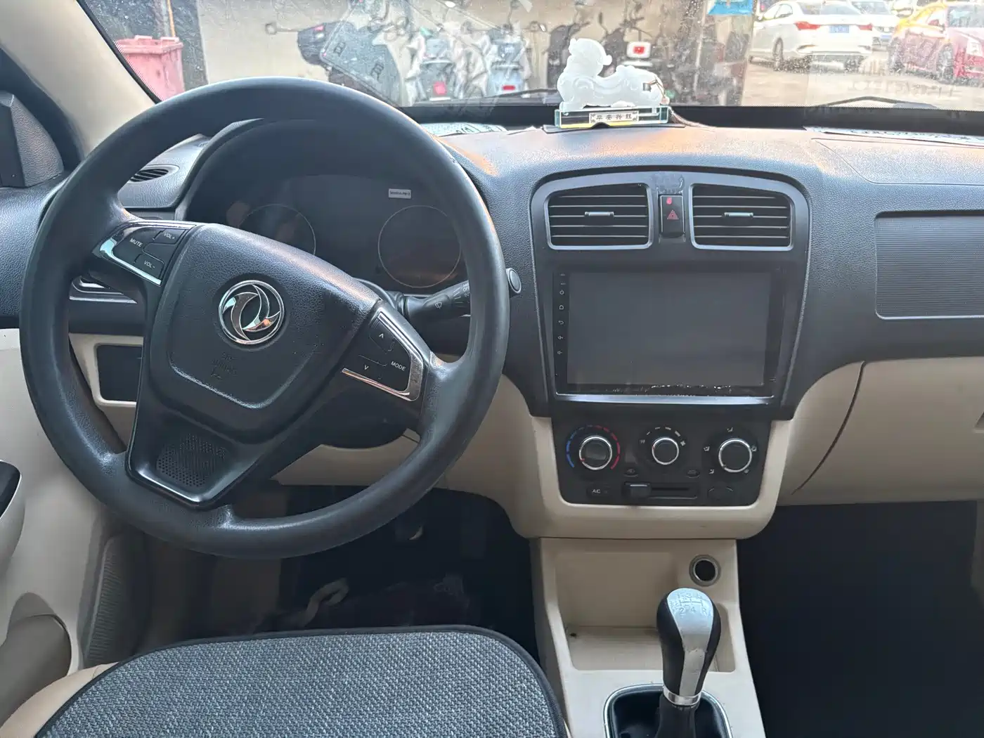 Dongfeng Fengguang Fengguang 370 2017 2016 1.5L Manual Standard Type II 7-Seat