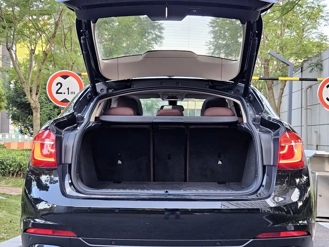 BMW X6 2015 xDrive28i фото 20