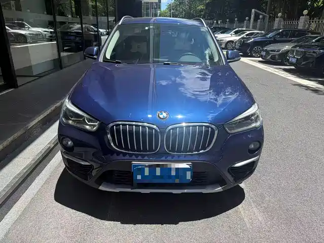 BMW X1 2019 sDrive18Li Premium Model — фото 2