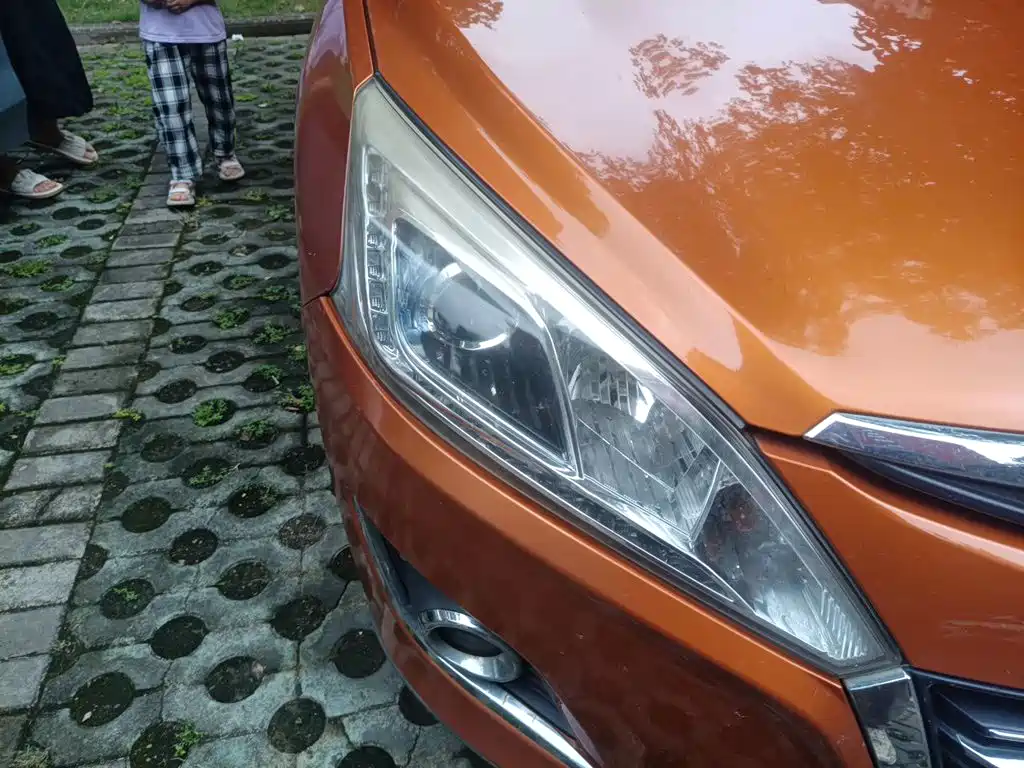 Luxgen U6 SUV 2015 2015 1.8T Fashion Upgrade