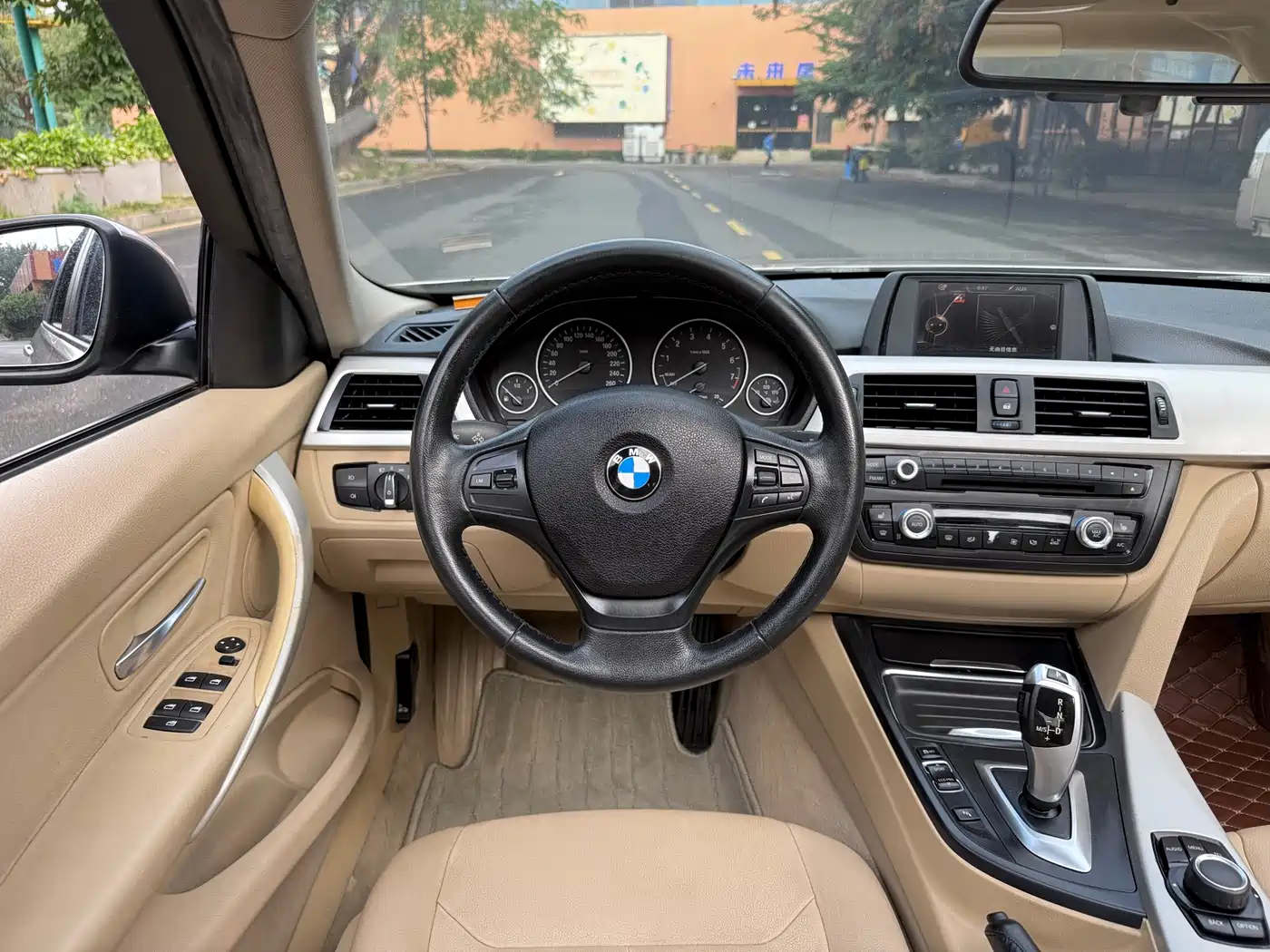 BMW 3 Series 2015 320i Super Joy Fashion фото 15
