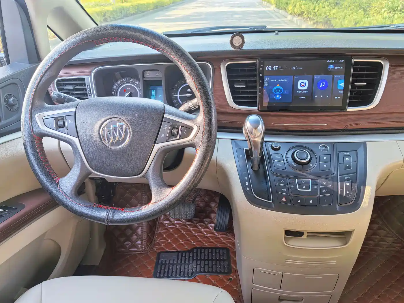 Buick GL8 2017 25S Comfort China V фото 12