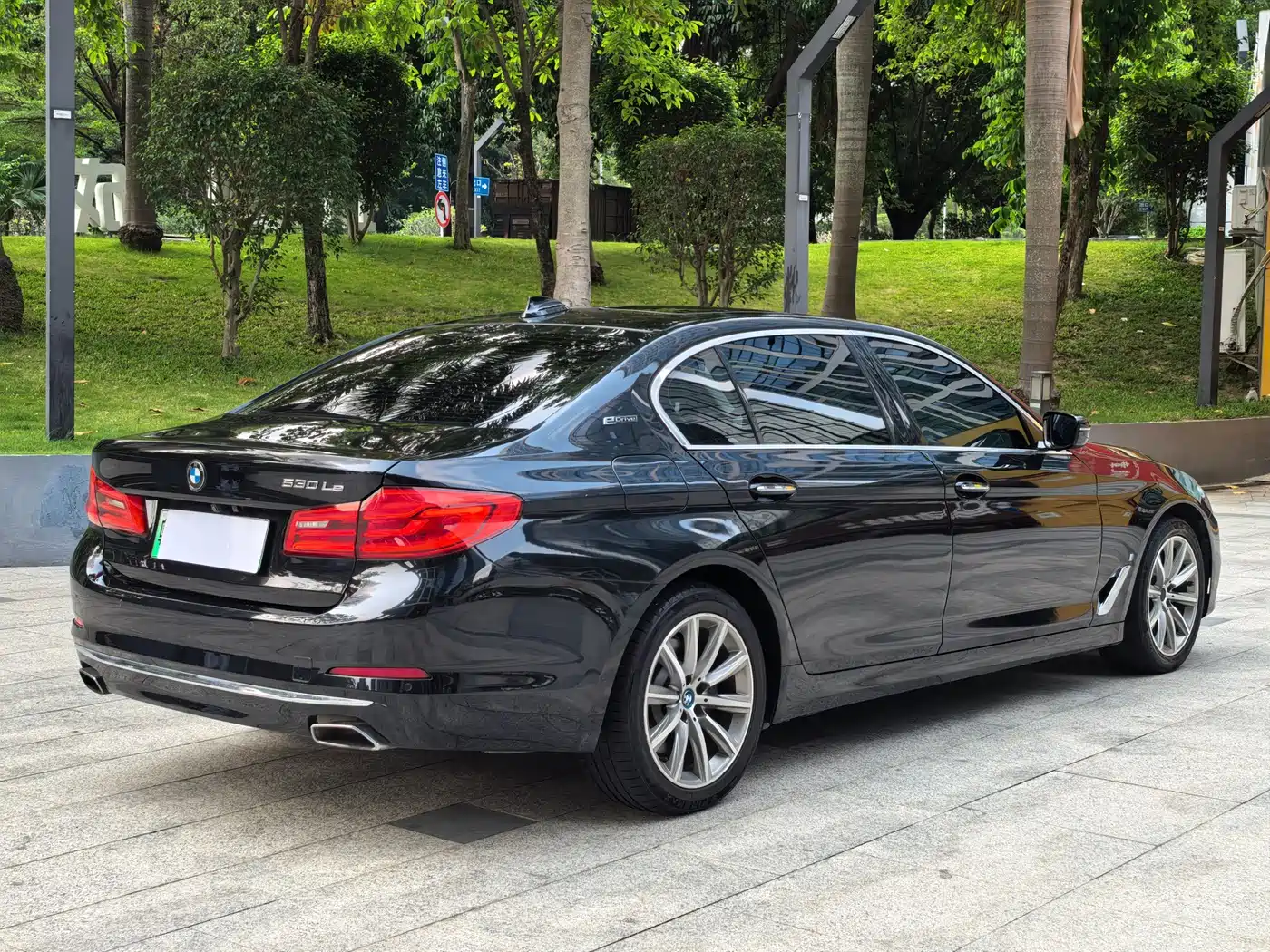 BMW 5 SERIES NEW ENERGY