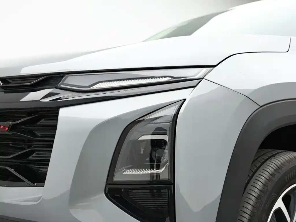 Chevrolet Equinox Plus 2026 2024 102km RS Flagship Edition