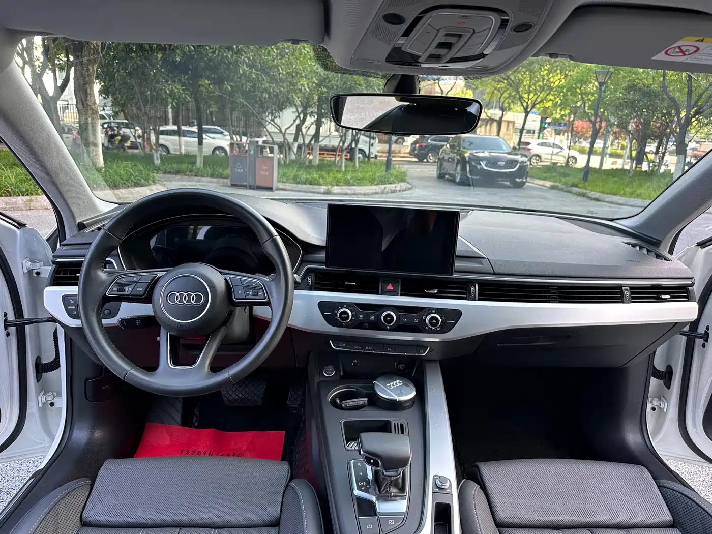 Audi A4L 2022 40 TFSI Luxury Dynamic фото 13