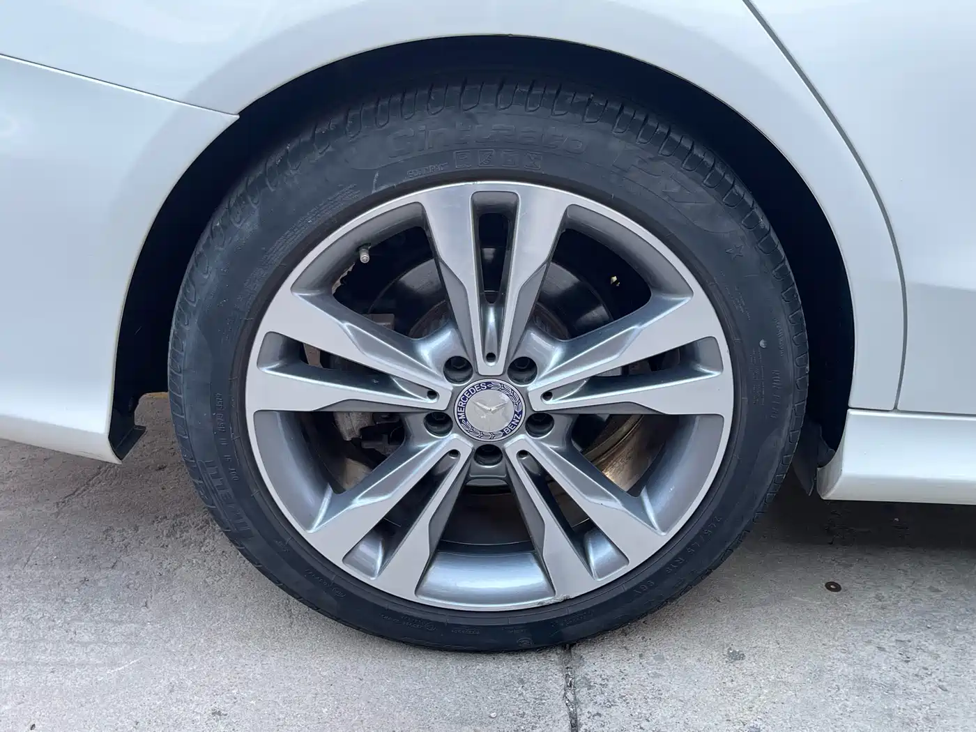 Mercedes-Benz C-Class 2017 C 200 L 4MATIC Sport фото 28