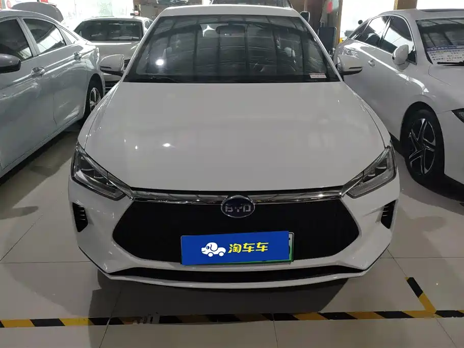 BYD e2 2019 Standard Range Yue·Standard Model фото 2