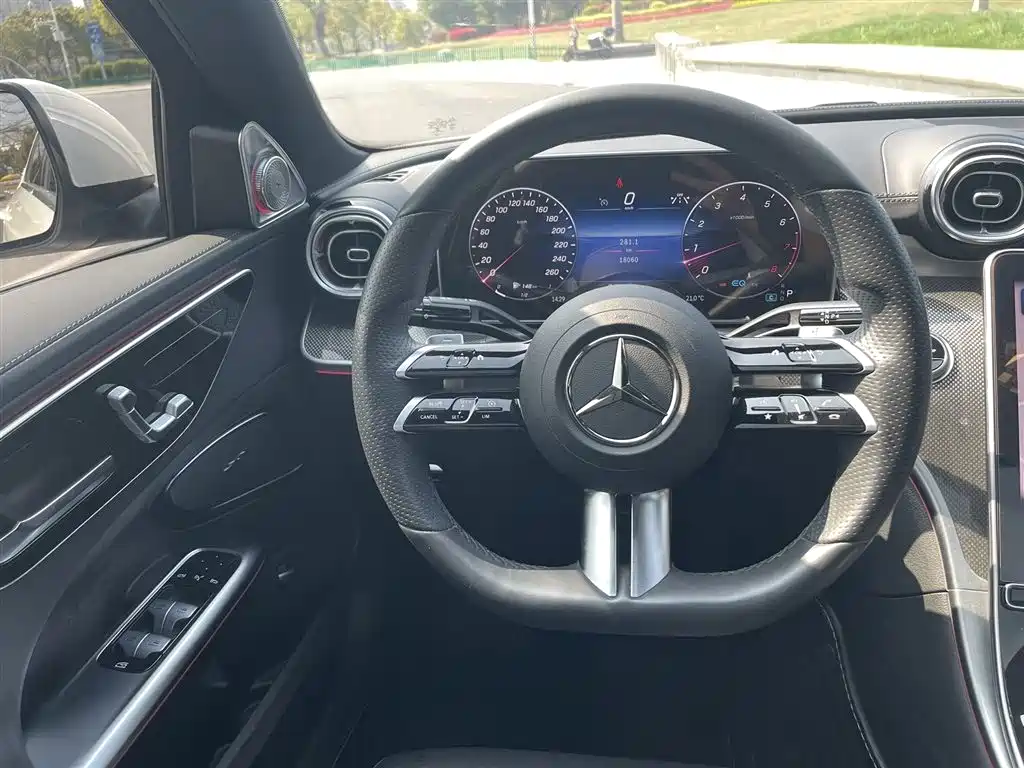 Mercedes-Benz C-Class 2022 Facelift C 260 L Sport фото 11