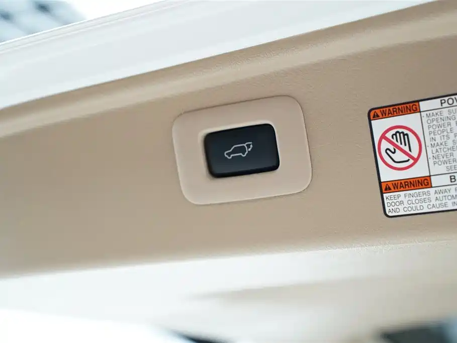 Toyota Alphard 2012 3.5L Premium Edition фото 23