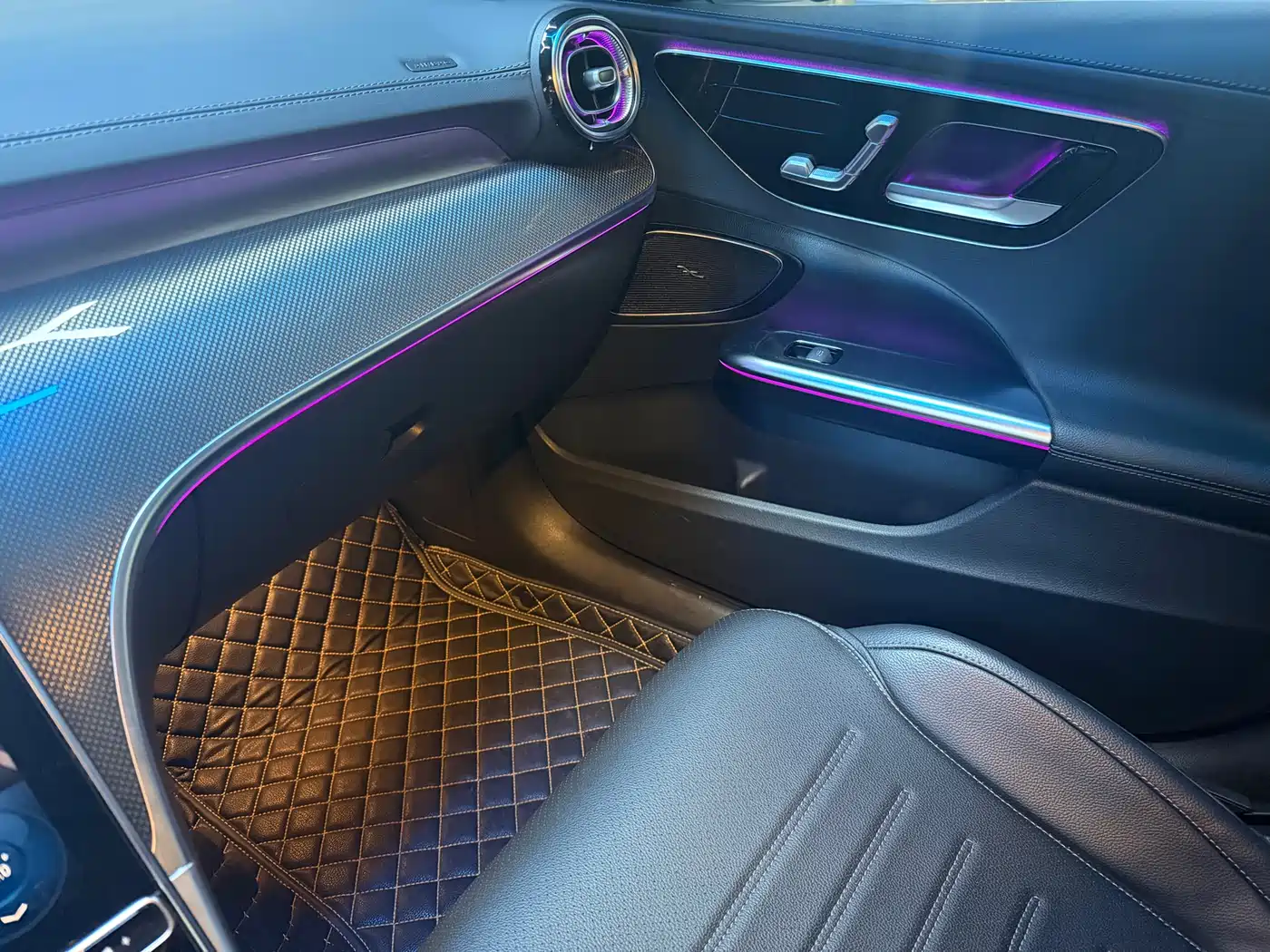 Mercedes-Benz C-Class 2022 C 260 L Sport Edition фото 10