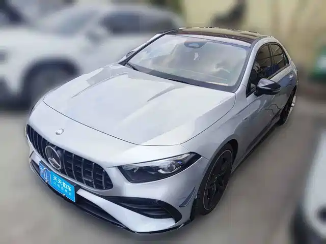 Mercedes-Benz A-Class AMG 2024 Facelift AMG A 35 L 4MATIC — фото 1