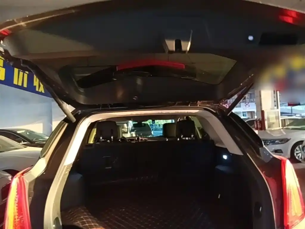 Cadillac XT5 2016 28T AWD Luxury Model фото 19