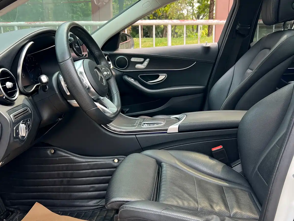 Mercedes-Benz C-Class 2021 C 200 L Fashion Sport Edition фото 12