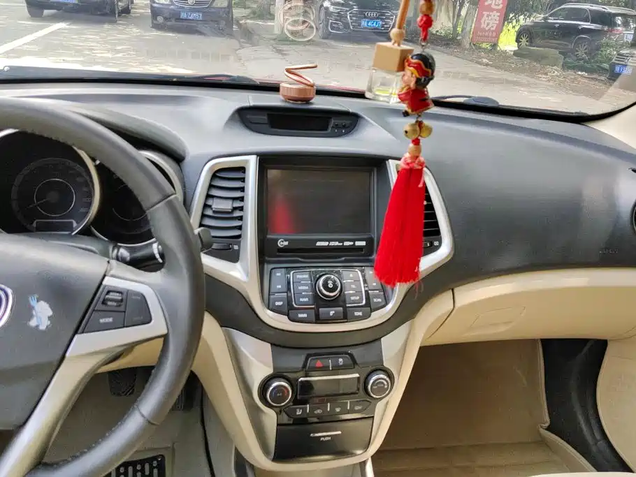Changan Eado 2015 2015 1.6L Manual Luxury (China IV)