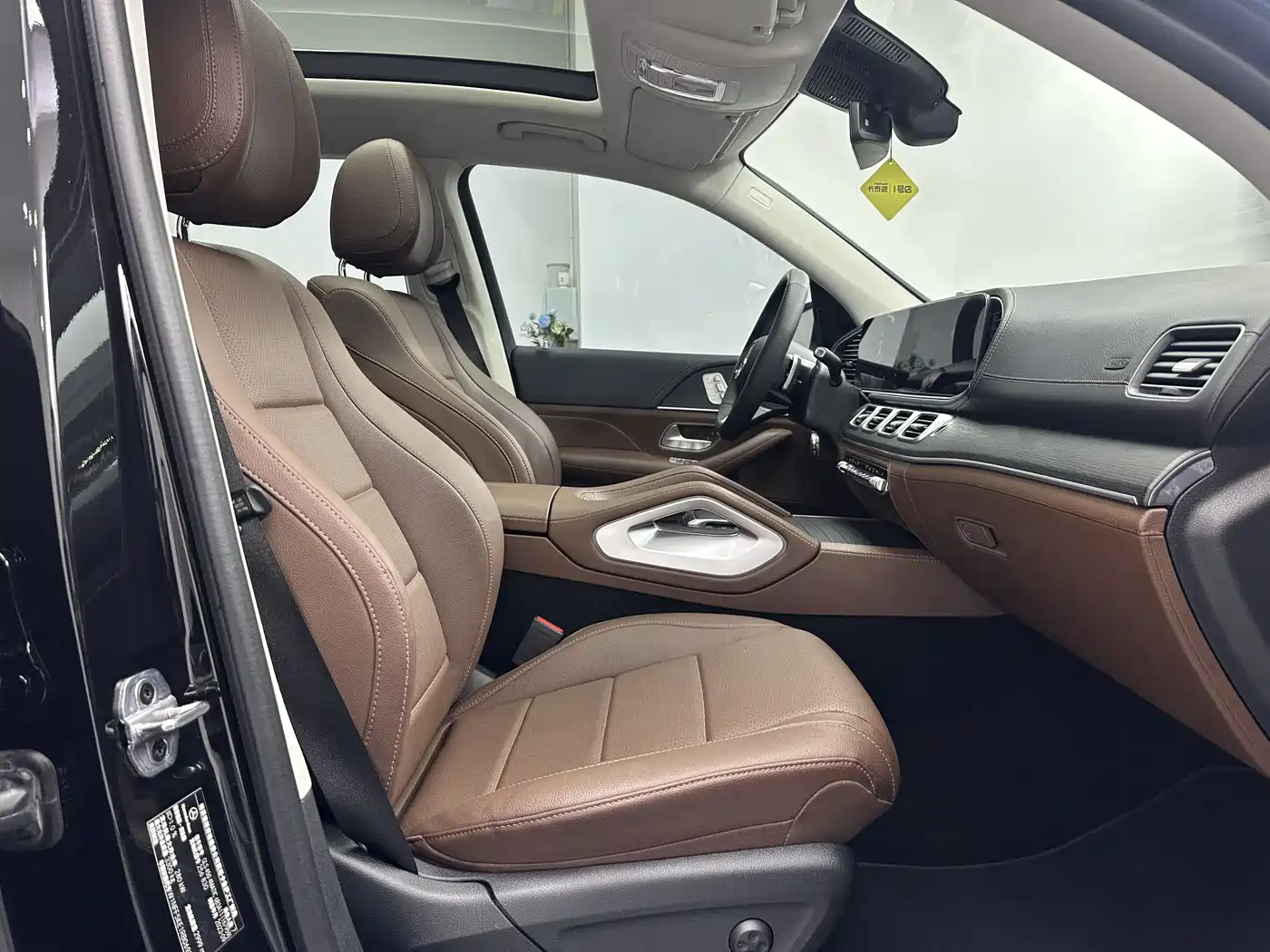 Mercedes-Benz GLS 2024 GLS 450 4MATIC Fashion Edition фото 13