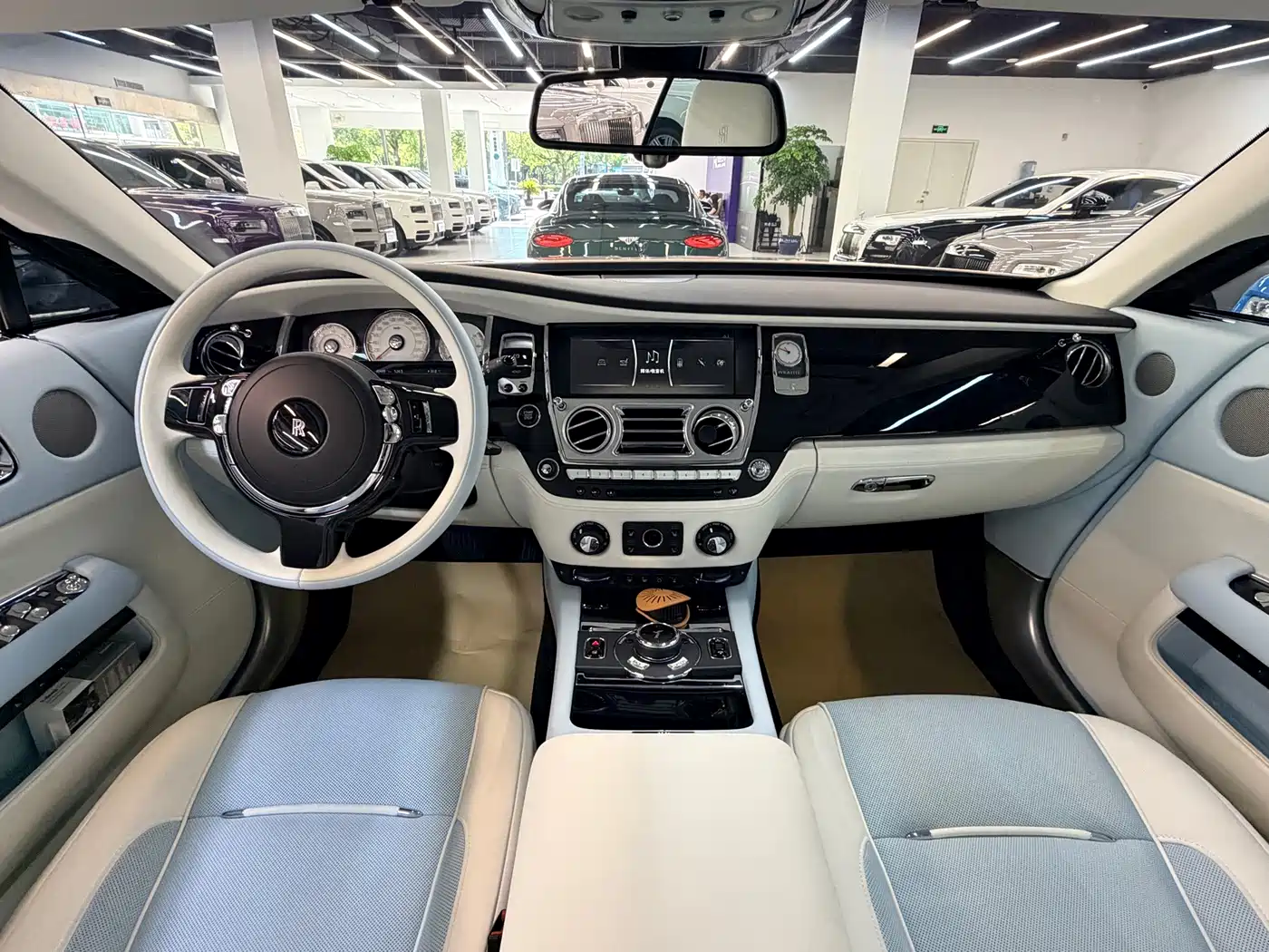 Rolls-Royce Wraith 2018 2018 6.6T Standard