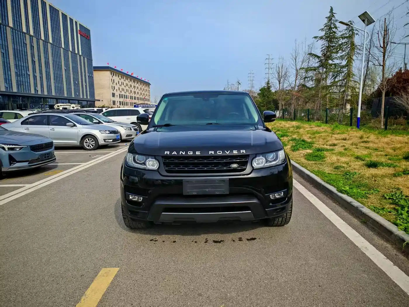 Land Rover Range Rover Sport 2016 Model 3.0 SC V6 HSE DYNAMIC фото 2