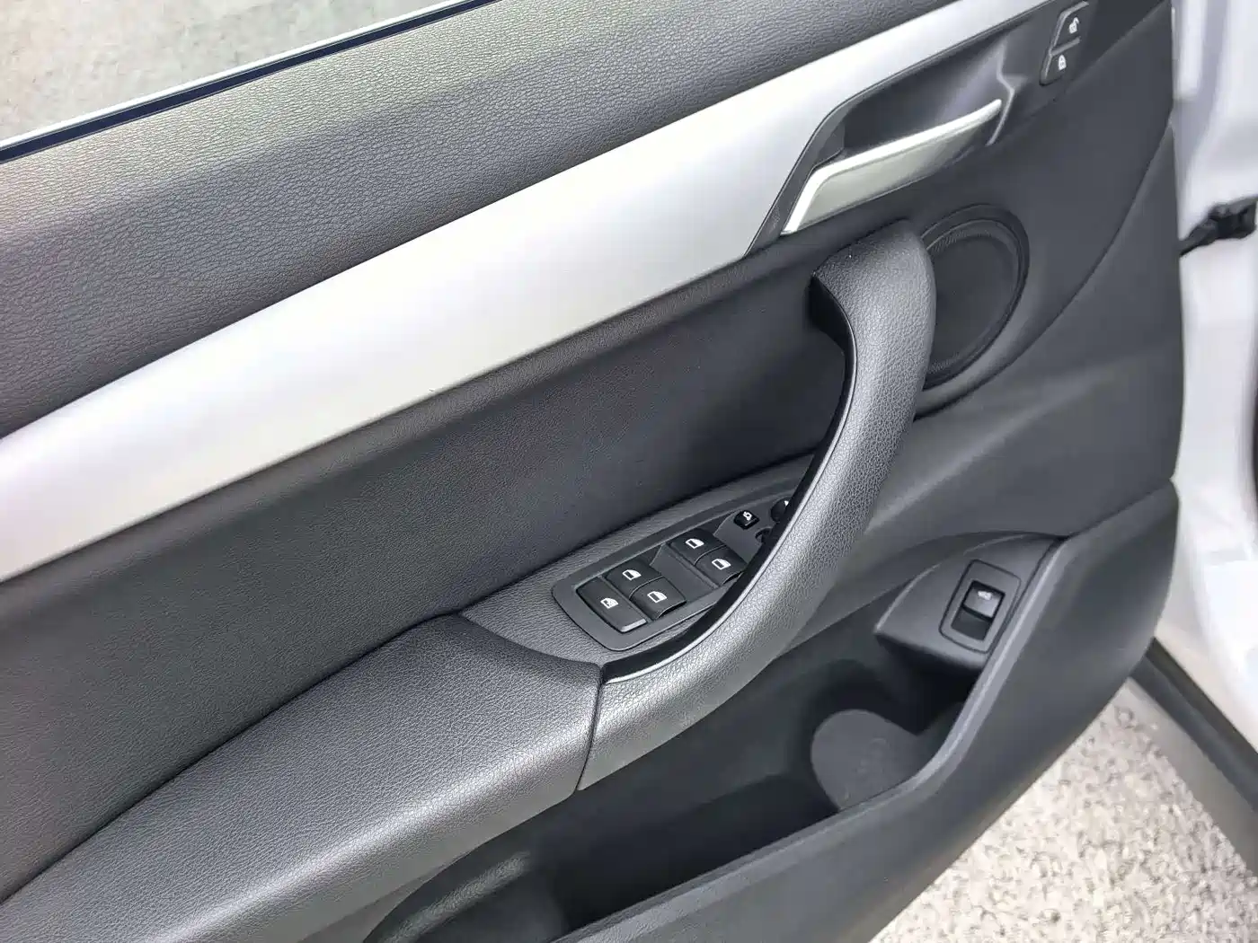 BMW X1 2019 sDrive20Li Leading Model фото 17