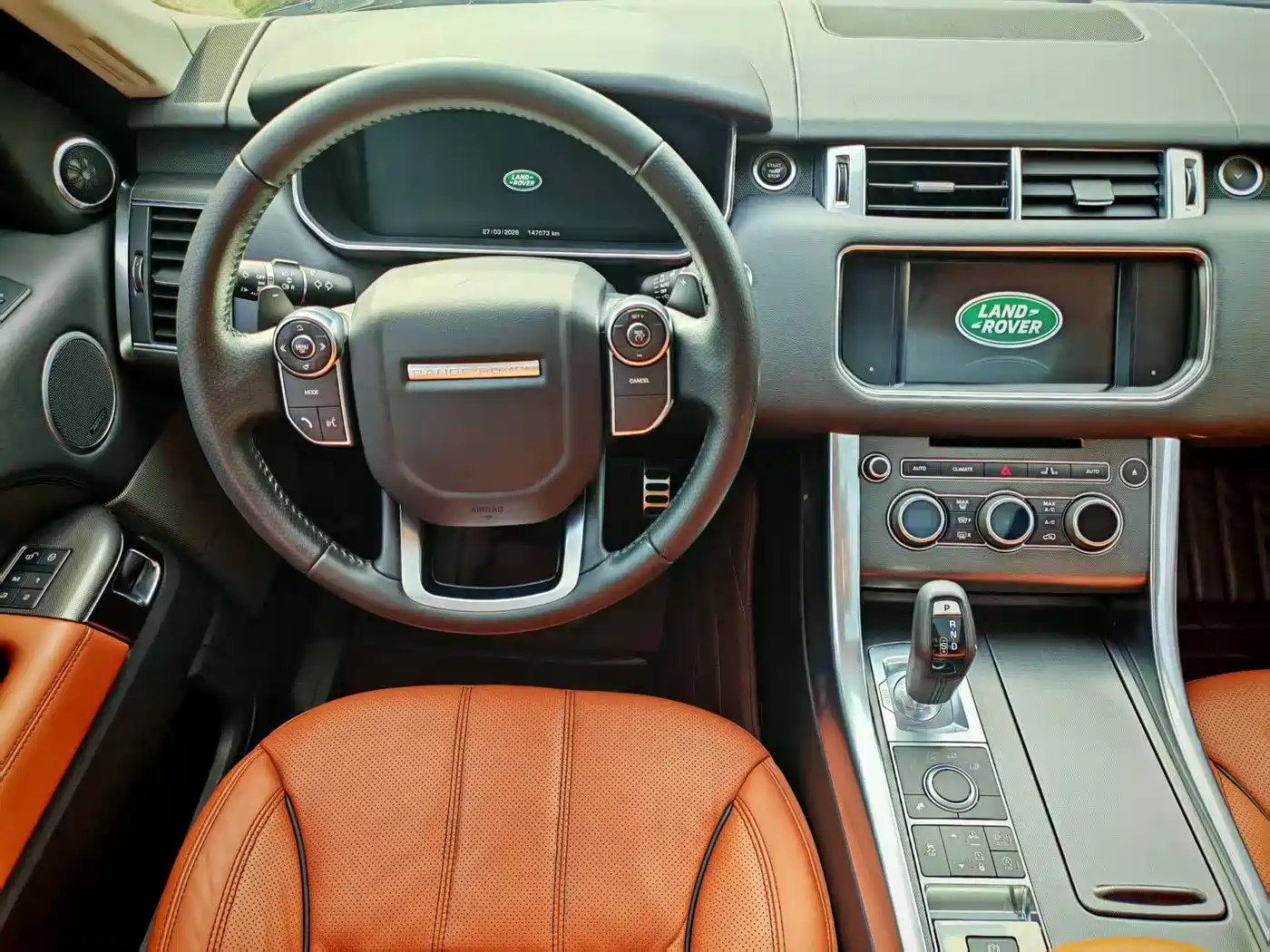 Land Rover Range Rover Sport 2016 Model 3.0 SC V6 HSE DYNAMIC фото 7