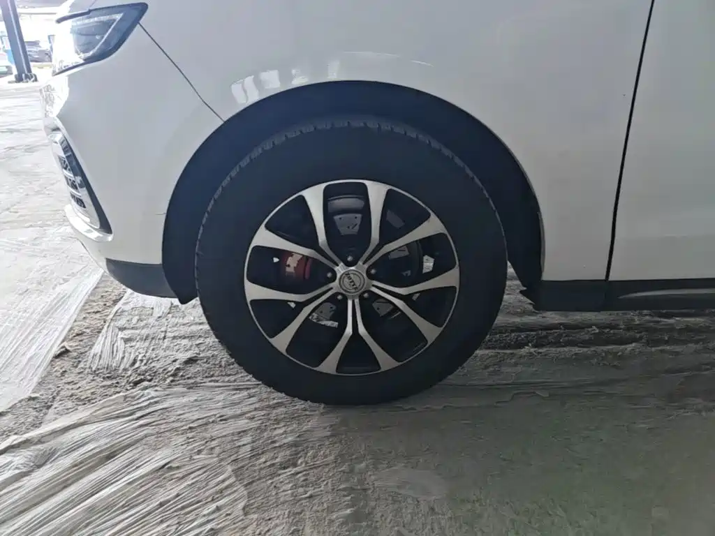 Zotye T600 2016 2016 Sport 2.0T DCT Premium