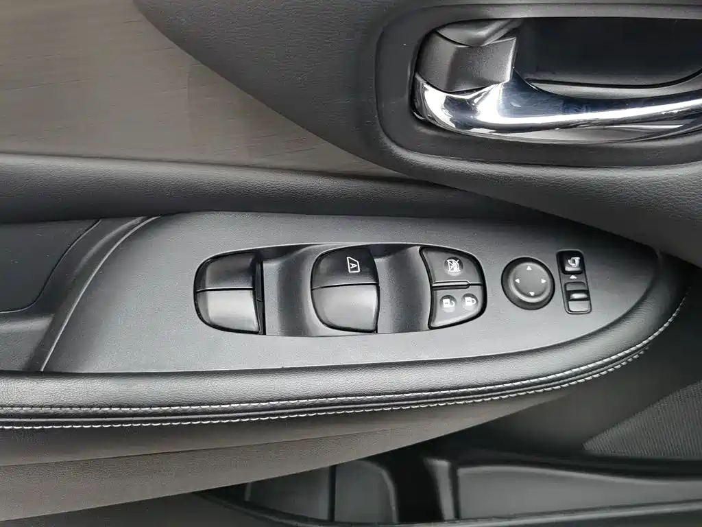 Nissan Murano 2023 2021 2.5L XE 2WD Elite Edition