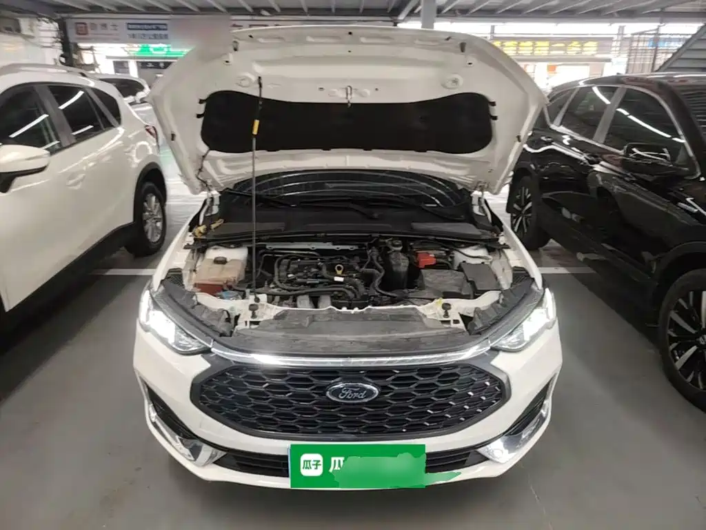 Ford Escort 2022 2021 1.5L Automatic Diamond Edition
