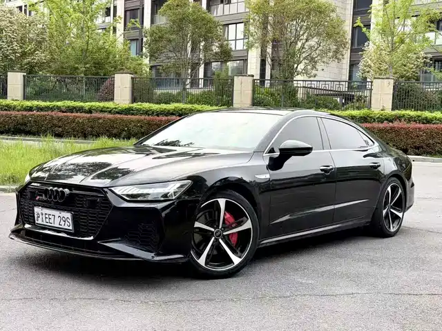 AUDI A7L 2023